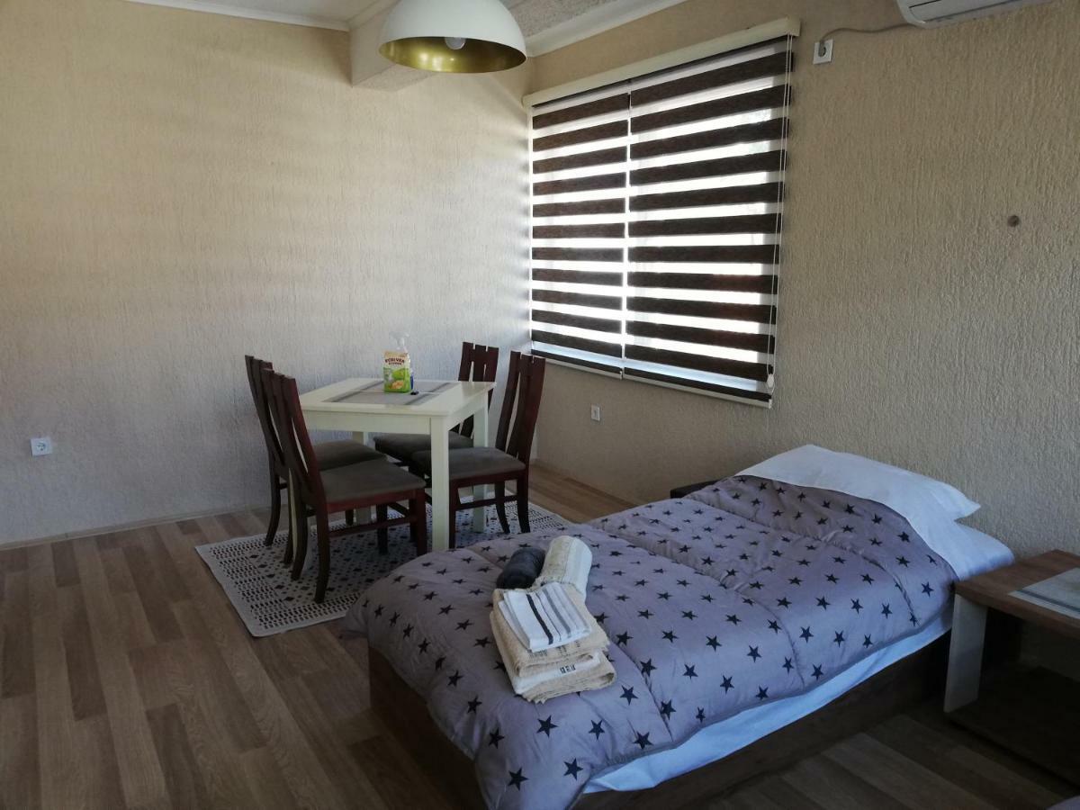 Dionis Rooms & Apartments Prilep Exterior foto
